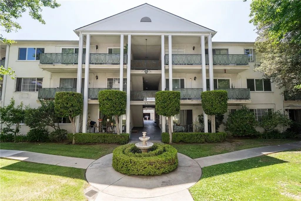 1231 N Columbus, Glendale, CA 91202