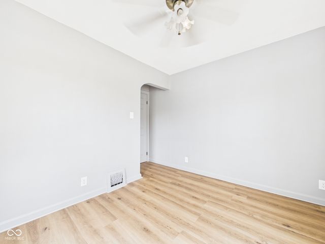 105 E Vinyard, Anderson, IN 46012