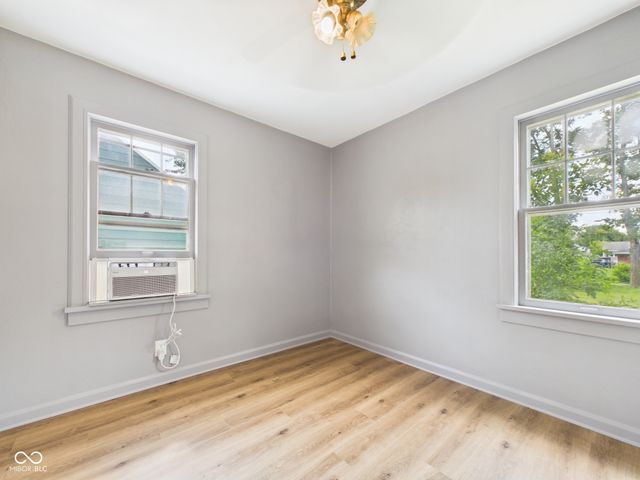 105 E Vinyard, Anderson, IN 46012