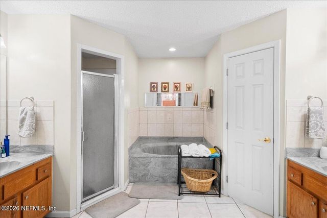 10165 FAWN LAKE Court, Jacksonville, FL 32256