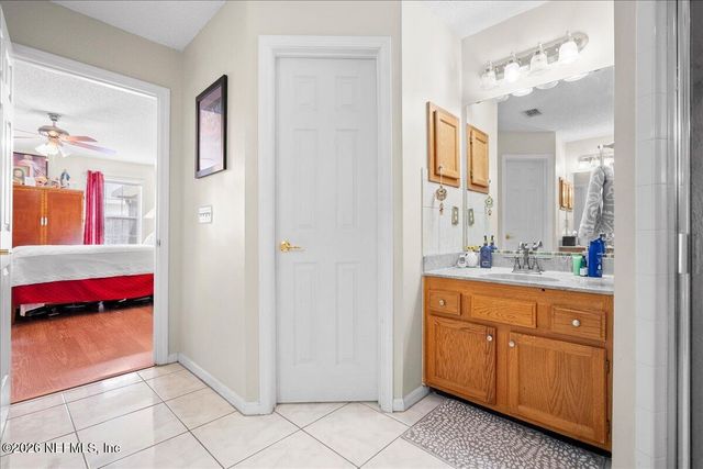 10165 FAWN LAKE Court, Jacksonville, FL 32256