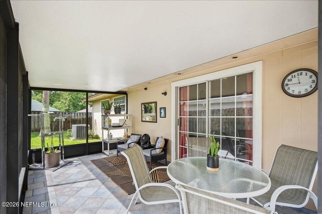 10165 FAWN LAKE Court, Jacksonville, FL 32256