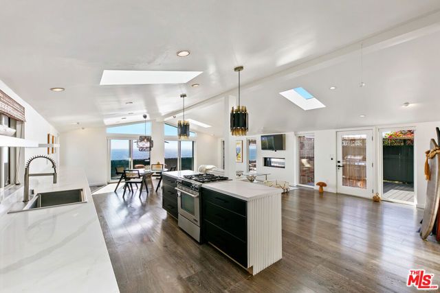 29500 Heathercliff Road 159, Malibu, CA 90265