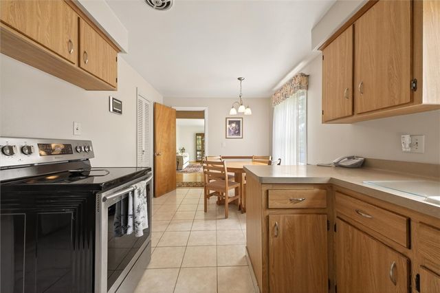 191 Spruce Lane, Irondequoit, NY 14622