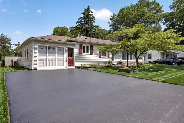 191 Spruce Lane, Irondequoit, NY 14622