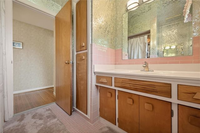 191 Spruce Lane, Irondequoit, NY 14622