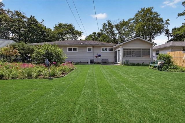 191 Spruce Lane, Irondequoit, NY 14622