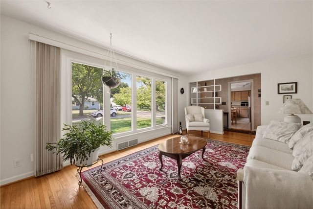 191 Spruce Lane, Irondequoit, NY 14622