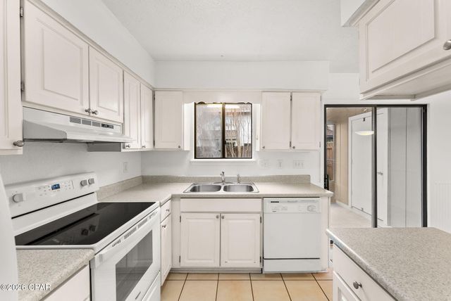 3907 Venetian Circle, Panama City, FL 32405