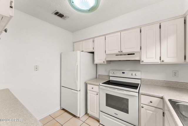 3907 Venetian Circle, Panama City, FL 32405