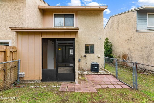 3907 Venetian Circle, Panama City, FL 32405