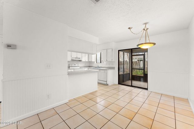 3907 Venetian Circle, Panama City, FL 32405