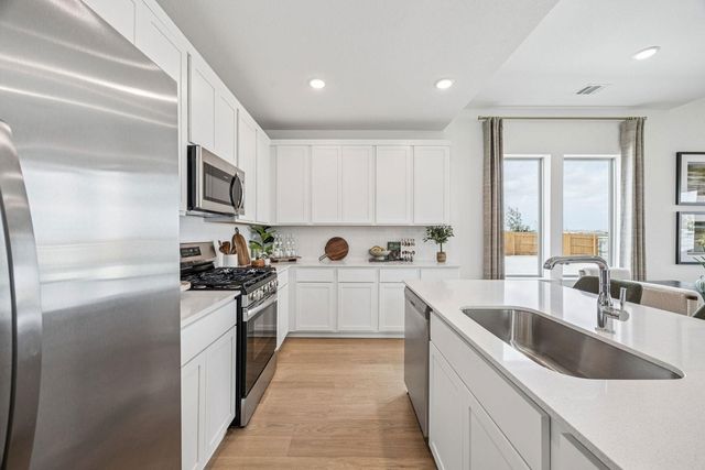 121 Malibu, Hutto, TX 78634