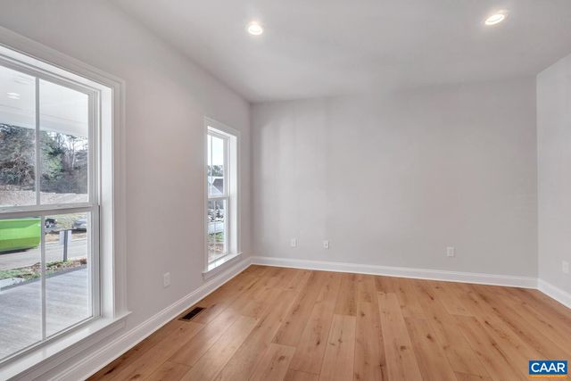 1150 RIPARIAN CT, Charlottesville, VA 22911