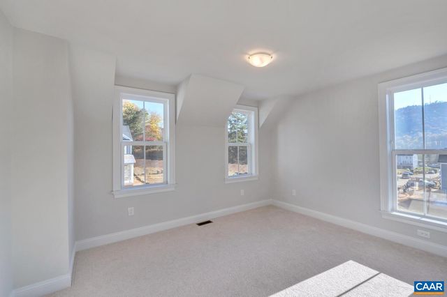 1150 RIPARIAN CT, Charlottesville, VA 22911