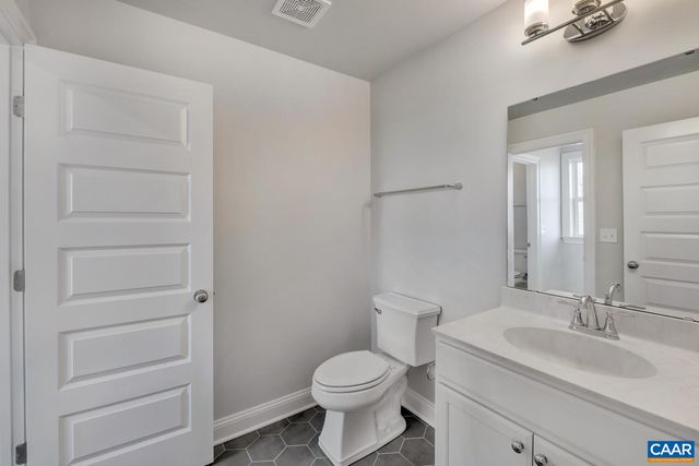 1150 RIPARIAN CT, Charlottesville, VA 22911