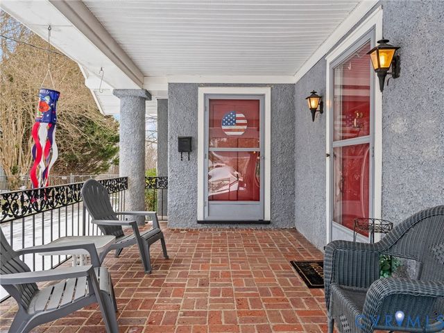 145 Carroll Ave, Colonial Heights, VA 23834