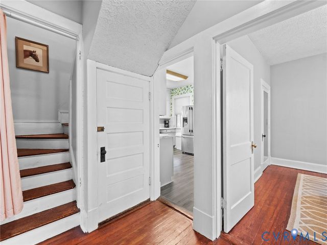 145 Carroll Ave, Colonial Heights, VA 23834