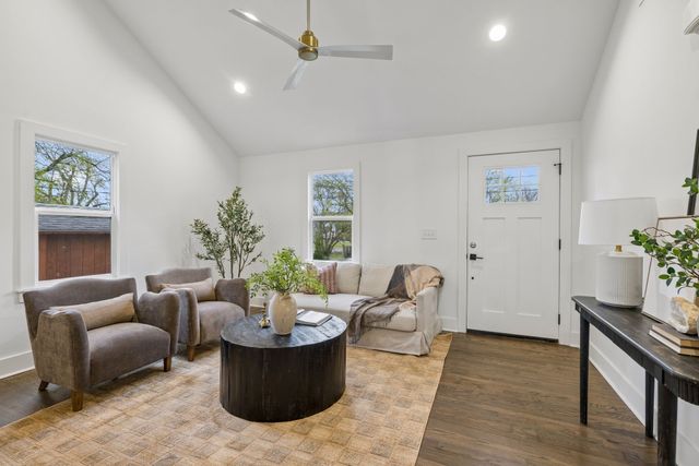 1851 Joy Cir, Nashville, TN 37207