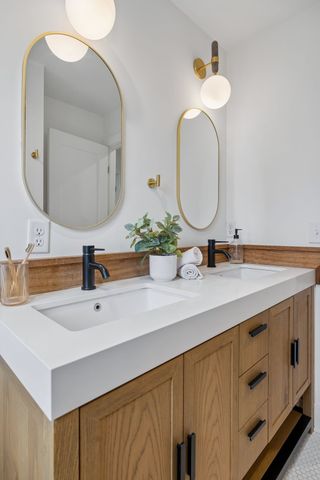 1851 Joy Cir, Nashville, TN 37207