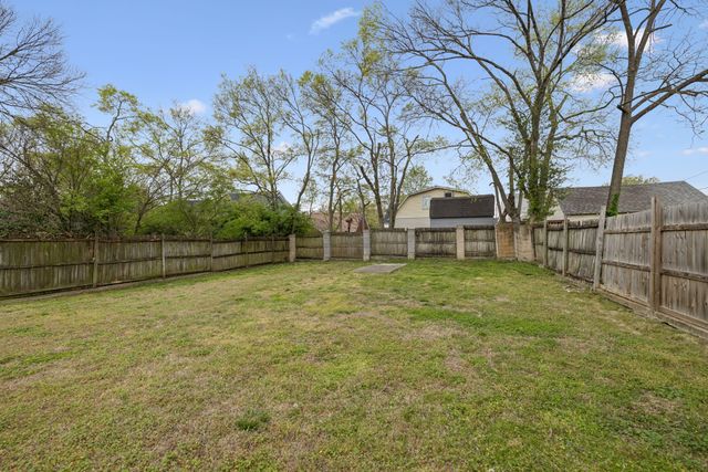 1851 Joy Cir, Nashville, TN 37207