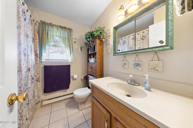 1440 Lawrence Avenue, Toms River, NJ 08757