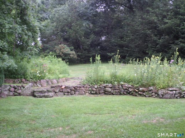 366 West Woods Road, Hamden, CT 06518