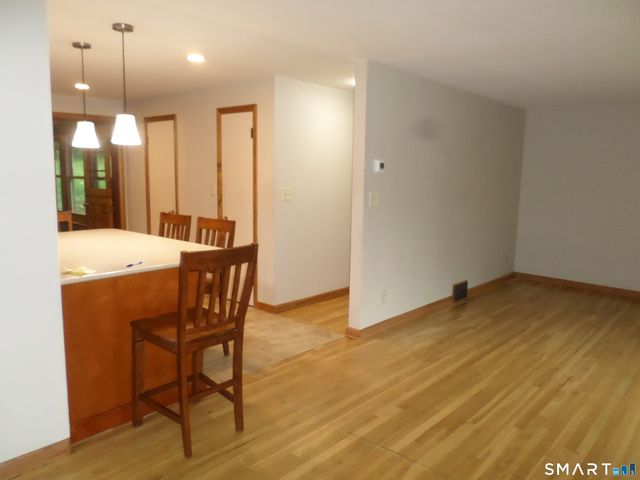 366 West Woods Road, Hamden, CT 06518