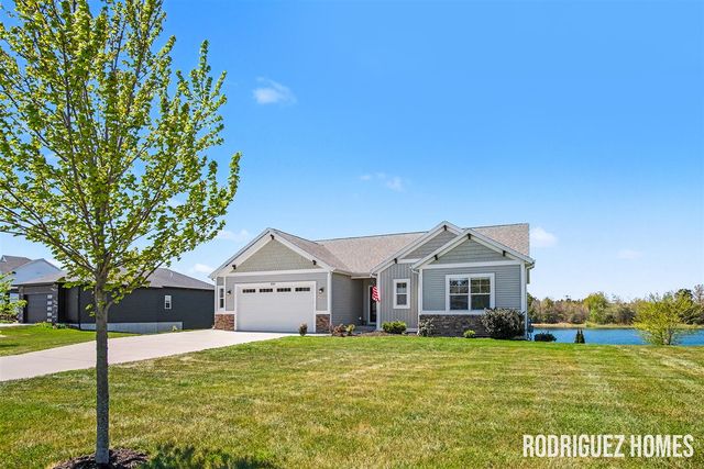9361 Shoreway Drive, West Olive, MI 49460
