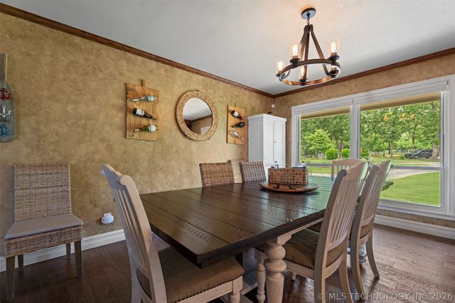 25815 S Horsecreek Drive, Afton, OK 74331