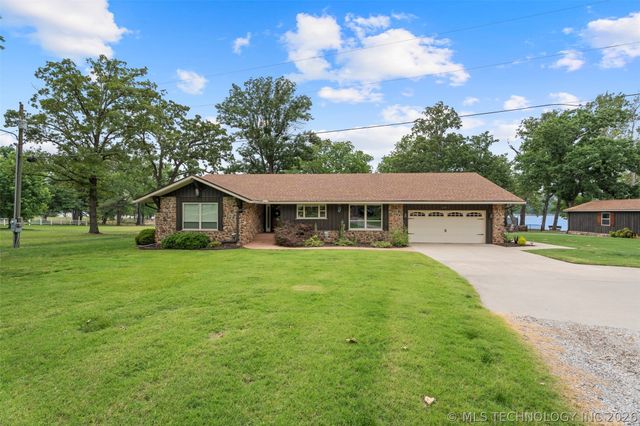 25815 S Horsecreek Drive, Afton, OK 74331