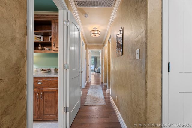 25815 S Horsecreek Drive, Afton, OK 74331