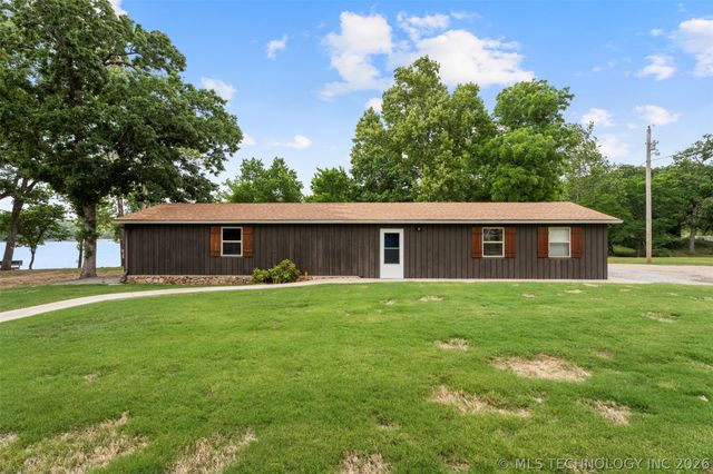 25815 S Horsecreek Drive, Afton, OK 74331