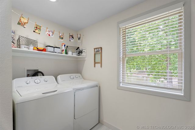 25815 S Horsecreek Drive, Afton, OK 74331