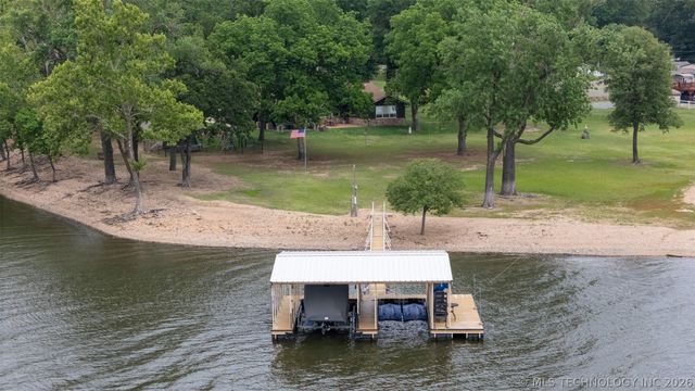 25815 S Horsecreek Drive, Afton, OK 74331