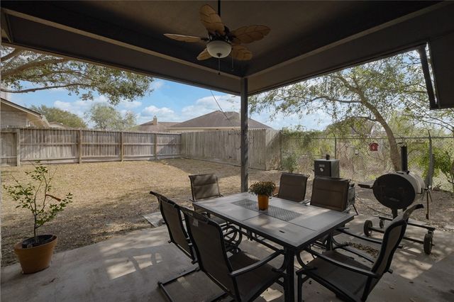 14905 Red River Dr, Corpus Christi, TX 78410