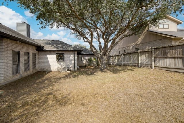 14905 Red River Dr, Corpus Christi, TX 78410