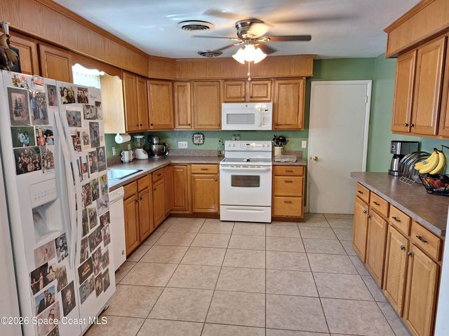 279 Ellwood Avenue, Satellite Beach, FL 32937