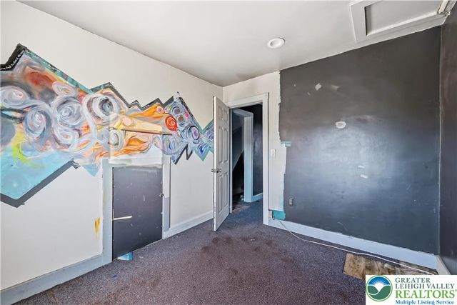 77 Avenue A, Palmerton Boro, PA 18071