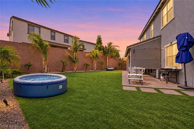 31 Cresta Villa Court, Henderson, NV 89011