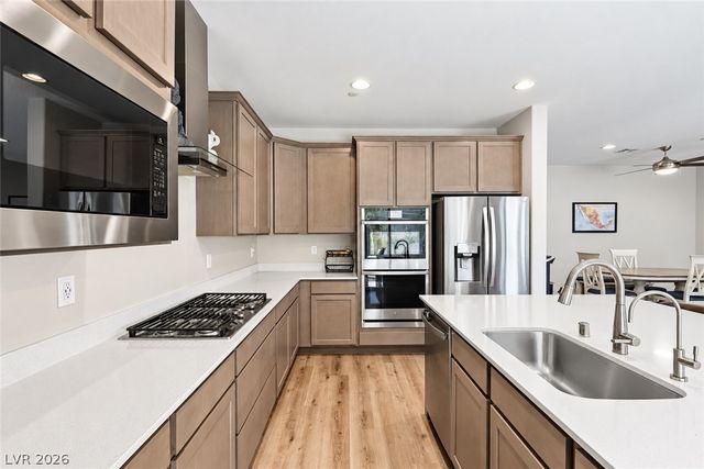 31 Cresta Villa Court, Henderson, NV 89011