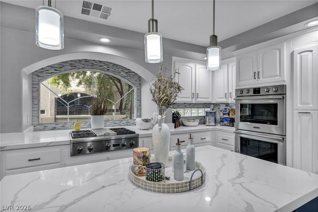 11205 Pentland Downs Street, Las Vegas, NV 89141