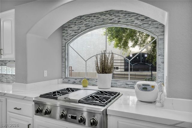 11205 Pentland Downs Street, Las Vegas, NV 89141