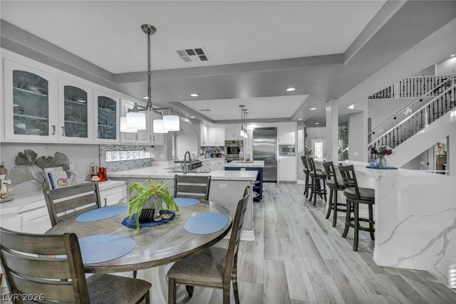 11205 Pentland Downs Street, Las Vegas, NV 89141