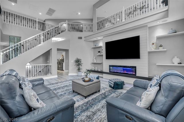 11205 Pentland Downs Street, Las Vegas, NV 89141