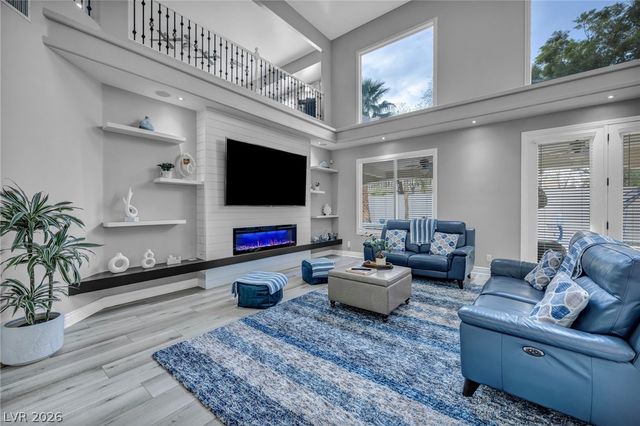 11205 Pentland Downs Street, Las Vegas, NV 89141