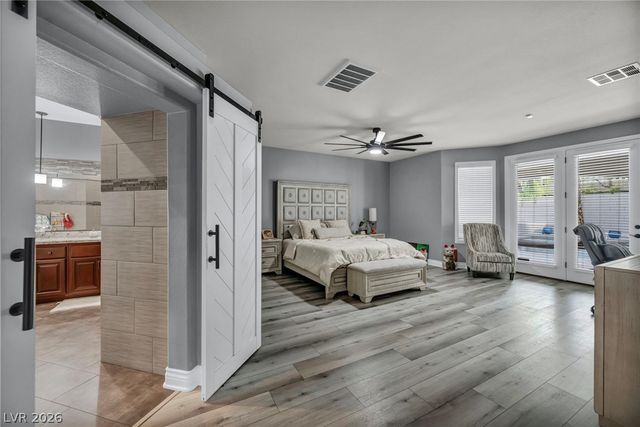 11205 Pentland Downs Street, Las Vegas, NV 89141