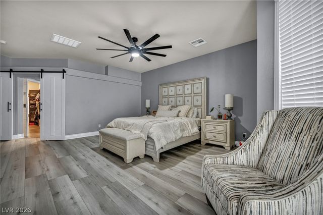 11205 Pentland Downs Street, Las Vegas, NV 89141