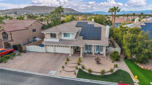 11205 Pentland Downs Street, Las Vegas, NV 89141