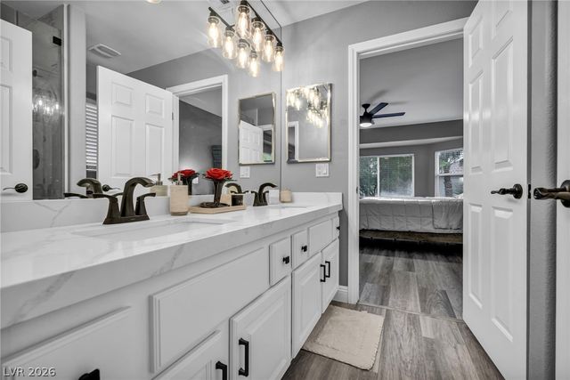 11205 Pentland Downs Street, Las Vegas, NV 89141